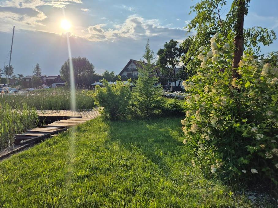 Pensjonat Rybaczowka - Noclegi, Restauracja, Port Bogaczewo  Exteriér fotografie